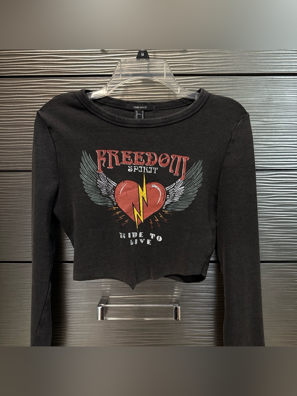 Forever 21 Gray Ribbed 'Freedom Spirit' Graphic Crop Top with Red Heart